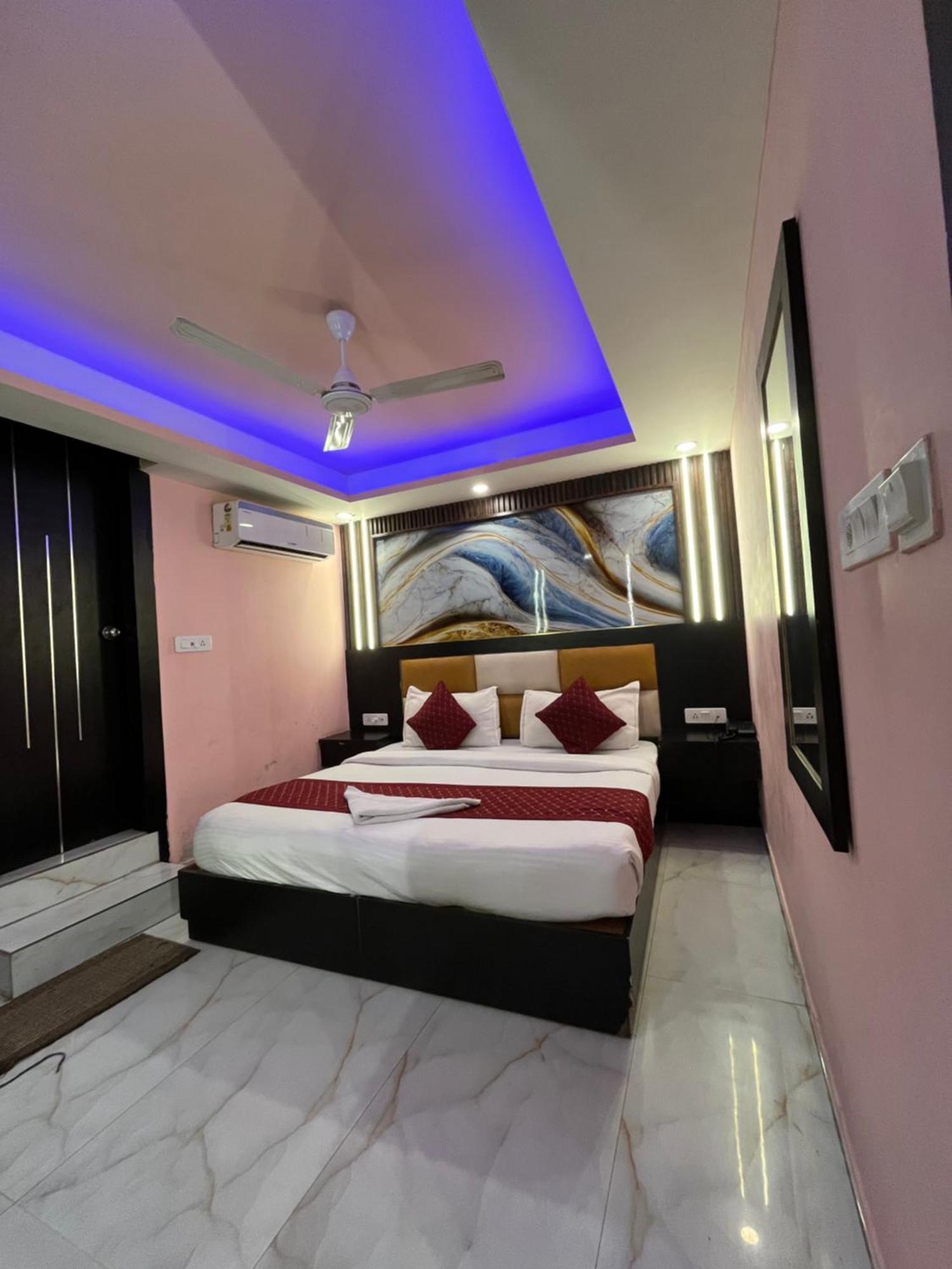 Jupiter Plaza- A Brand Of The Reality Hotell New Delhi Exteriör bild