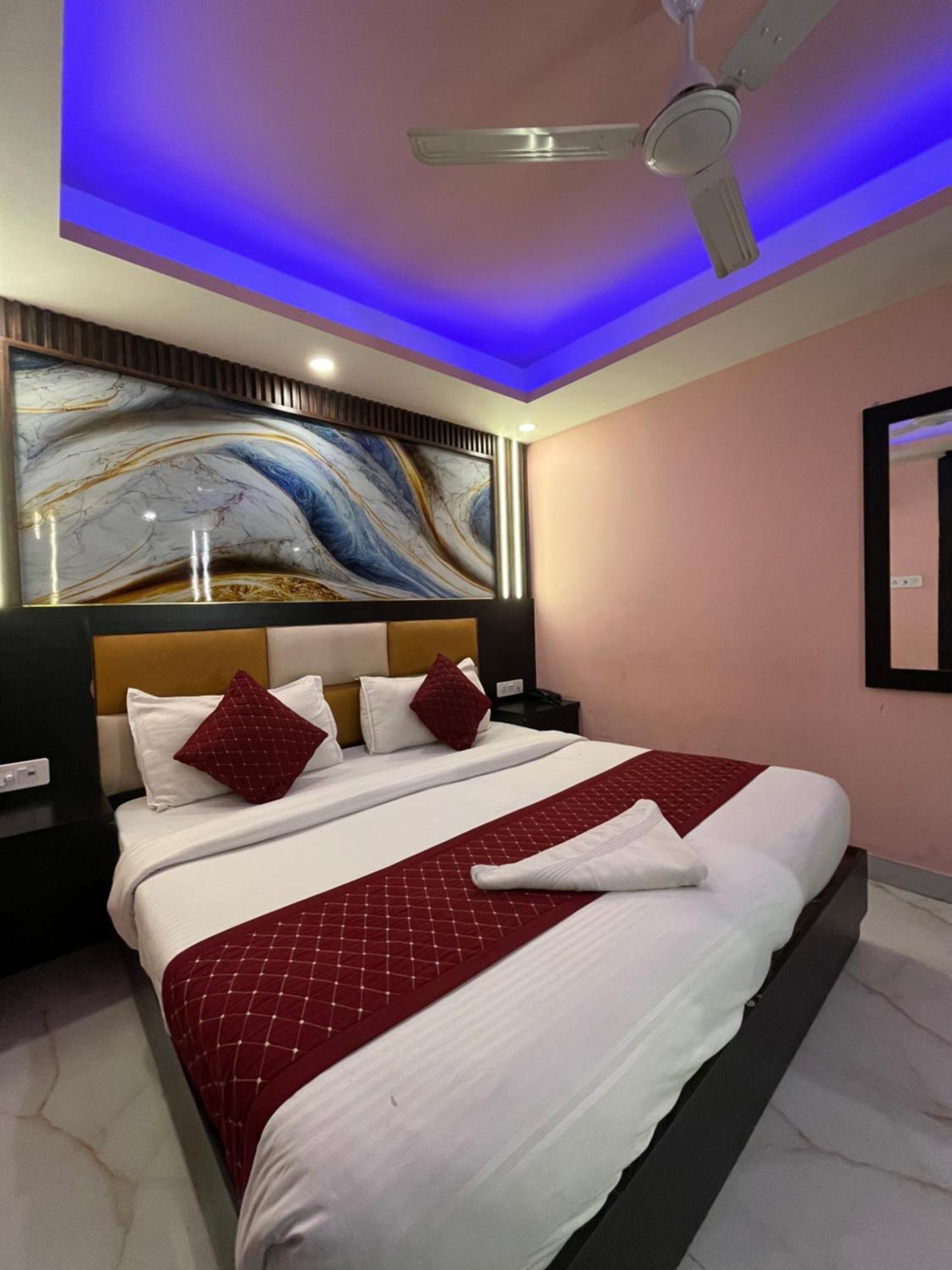 Jupiter Plaza- A Brand Of The Reality Hotell New Delhi Exteriör bild