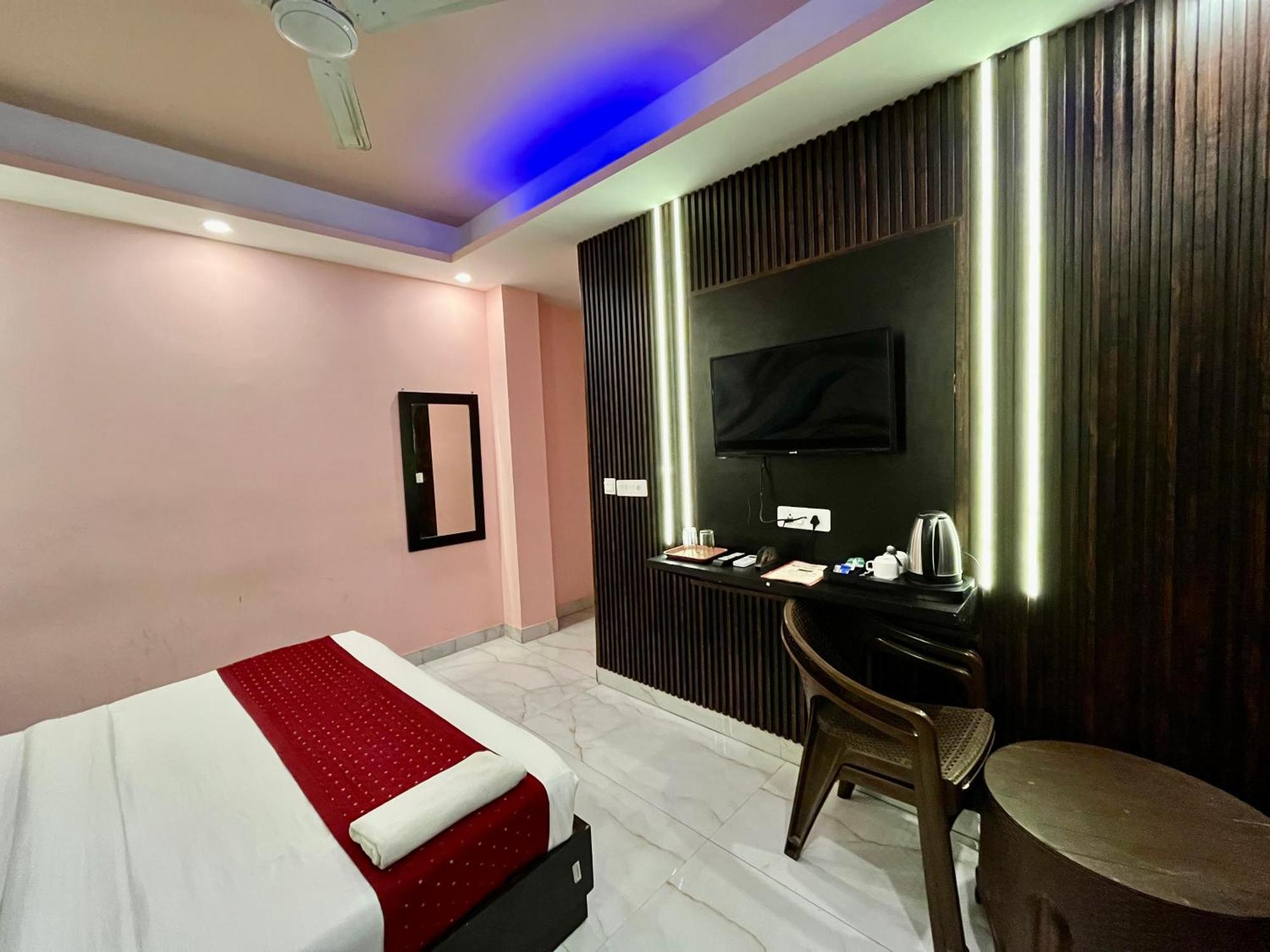 Jupiter Plaza- A Brand Of The Reality Hotell New Delhi Exteriör bild